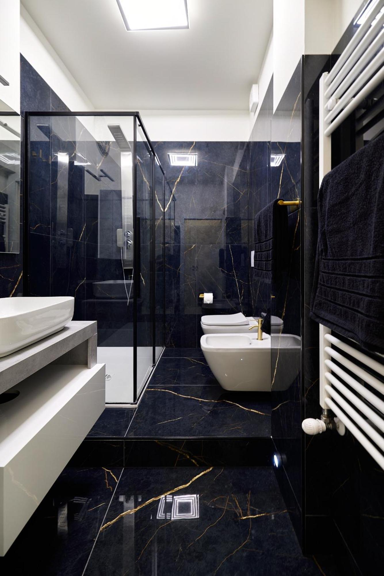 Italian Fashion - Luxurious Marble City Center Appartamento *