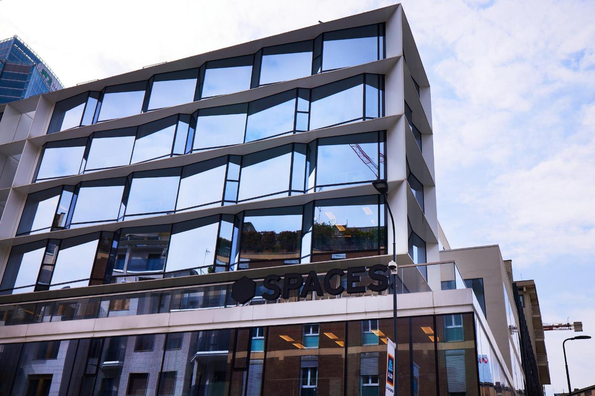 Italian Fashion - Luxurious Marble City Center Appartamento Milano