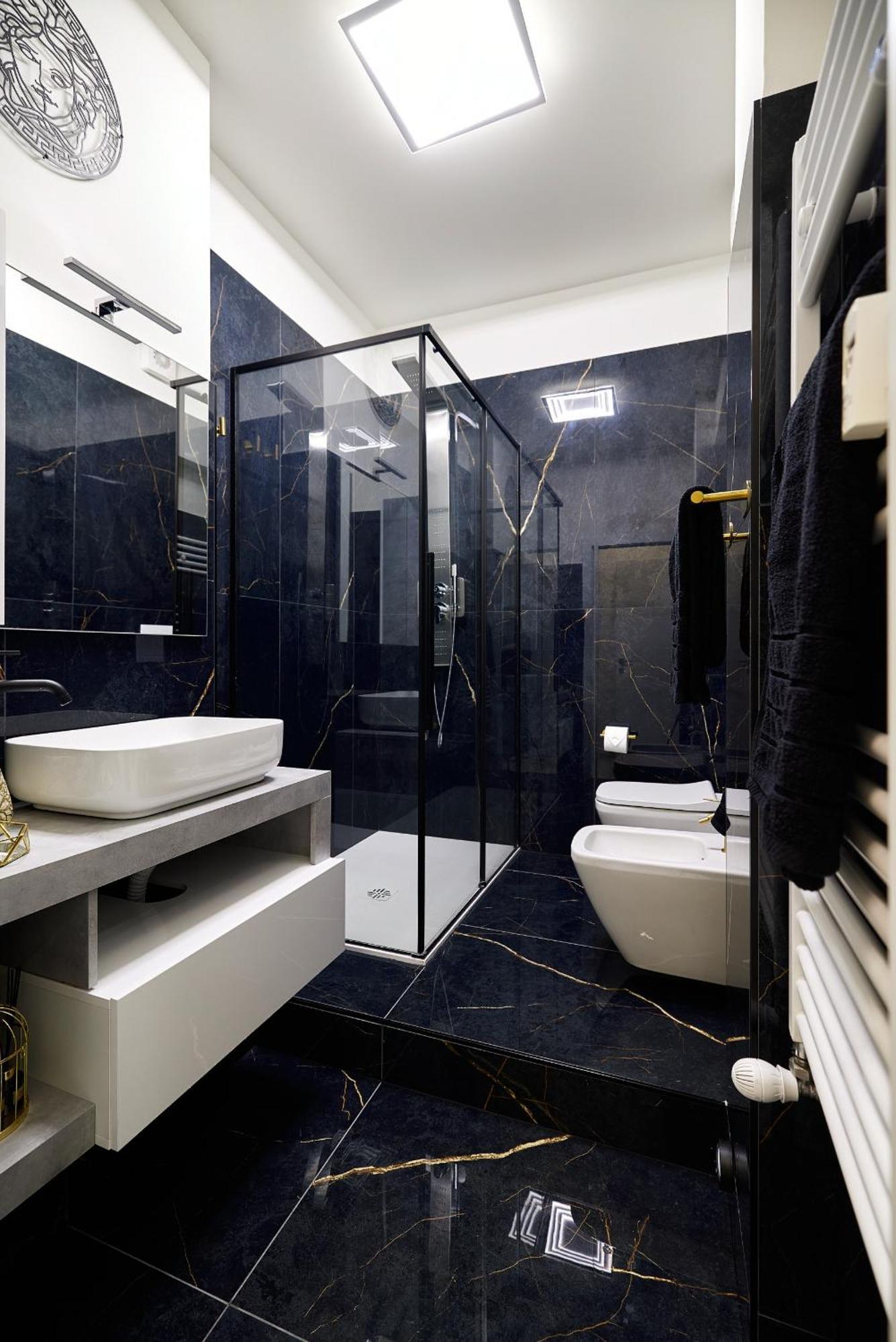 Italian Fashion - Luxurious Marble City Center Milano
